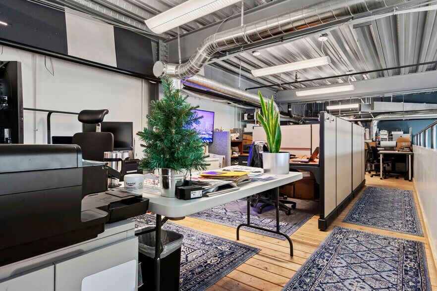 More Photos Of 3457 Ringsby Ct, Denver Loft Creative Space For Lease