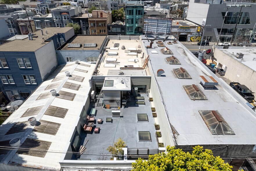 More Photos Of 335 S Van Ness Ave, San Francisco Flex For Lease