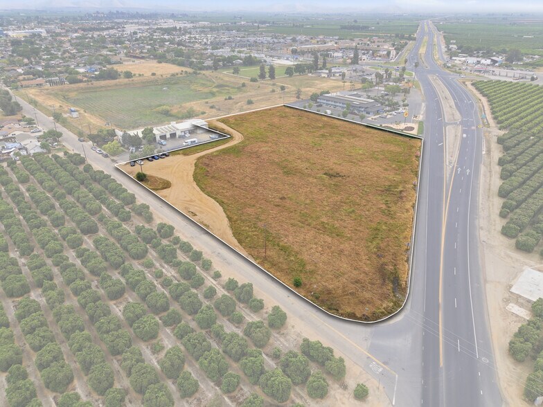 Primary Photo Of N Highway 65 @ W. Mariposa St, Lindsay Land For Sale