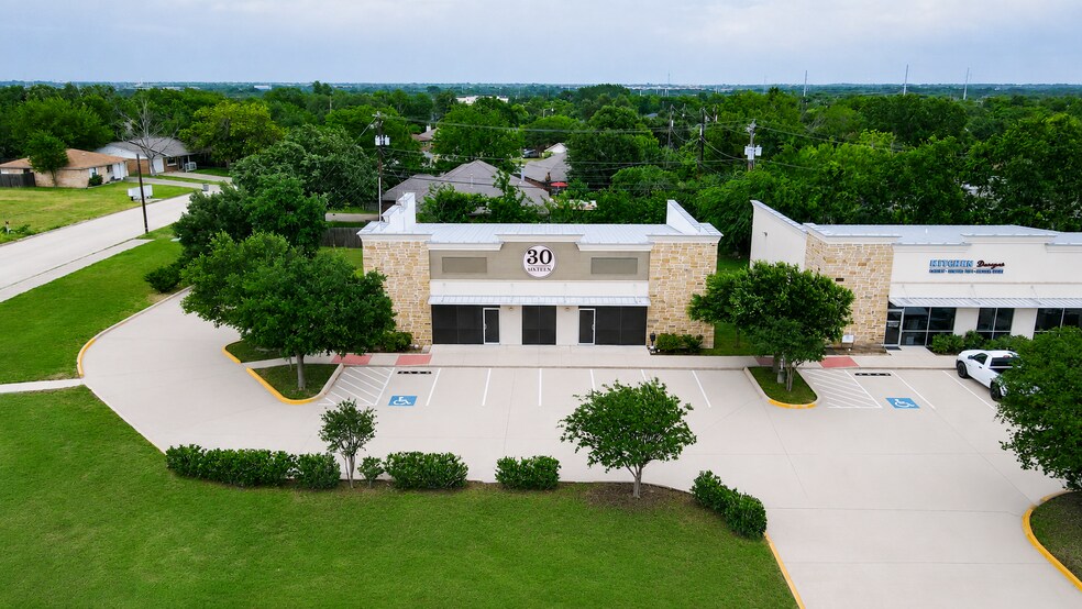 Primary Photo Of 3016 E Villa Maria Rd, Bryan Freestanding For Sale