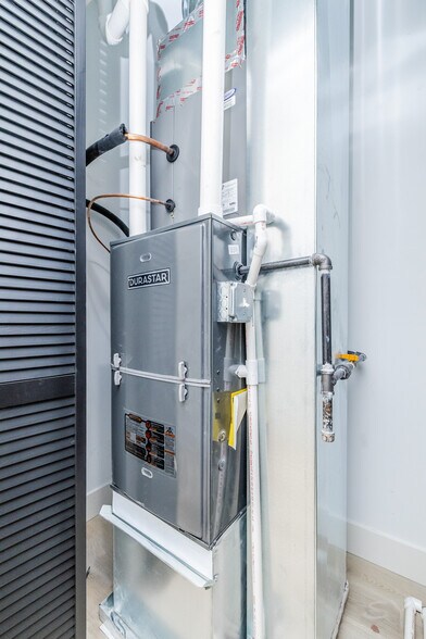 More Photos Of 5637 Prairie ave, Chicago Multifamily For Sale