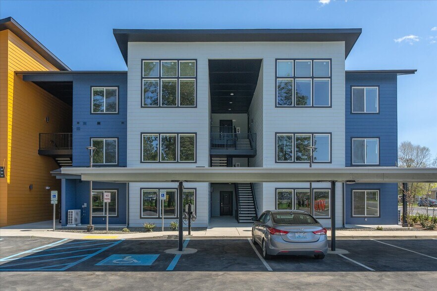 More Photos Of 505 E Hawthorne Rd, Spokane Multifamily For Sale