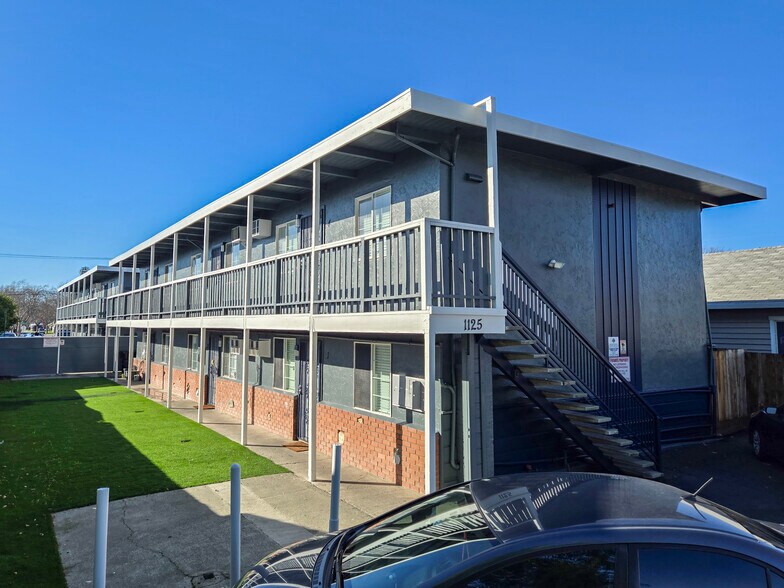 More Photos Of 1124 Union Ave, Fairfield Apartments For Sale