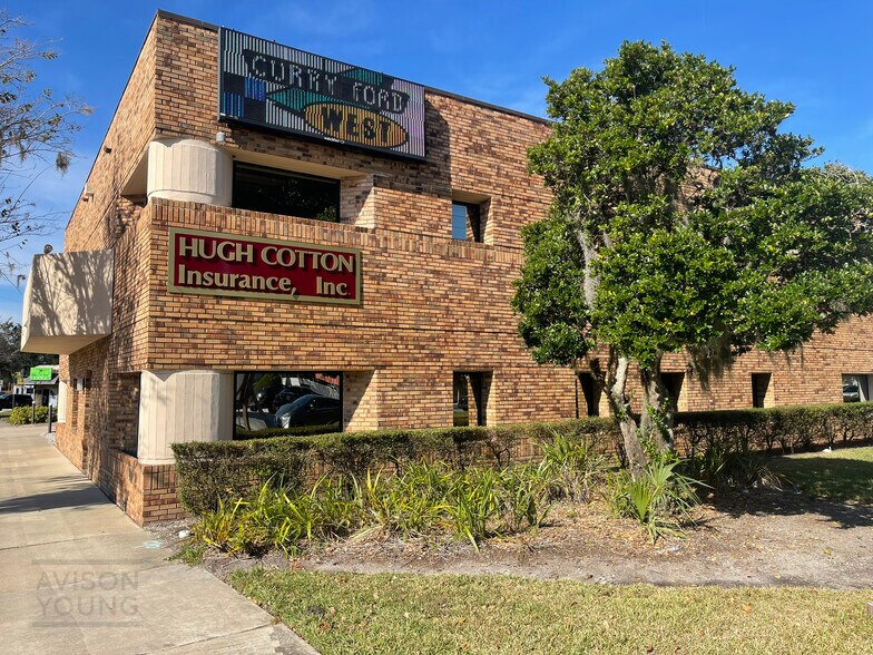 More Photos Of 2315 Curry Ford Rd, Orlando Office For Lease
