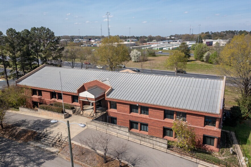 More Photos Of 5950 Carmichael Pl, Montgomery Office For Lease