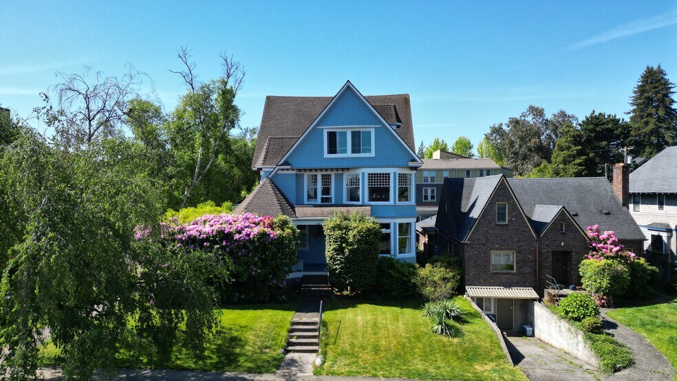 More Photos Of 404 N Tacoma Ave, Tacoma Apartments For Sale