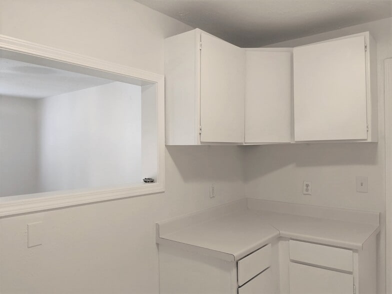 More Photos Of 704 E 22nd St, Houston Apartments For Sale