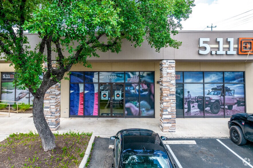 More Photos Of 15665-15689 San Pedro Ave, San Antonio Unknown For Lease