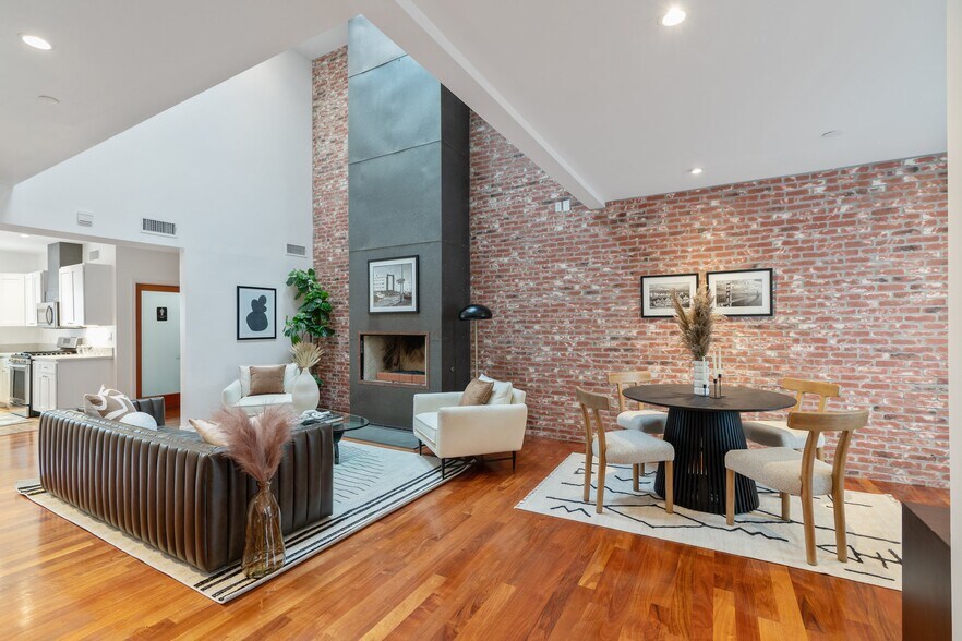 More Photos Of 1411-1413 Cloverfield Blvd, Santa Monica Apartments For Sale