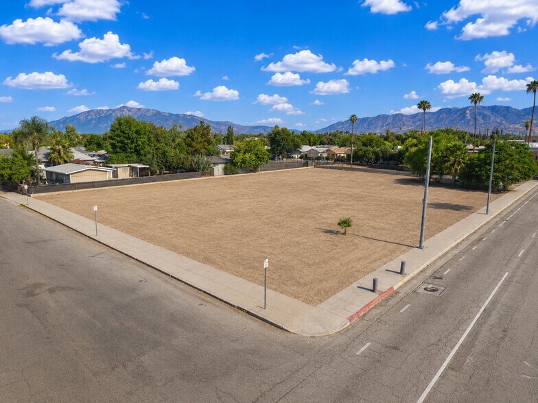 More Photos Of 552 N Mount Vernon Ave, San Bernardino Land For Sale