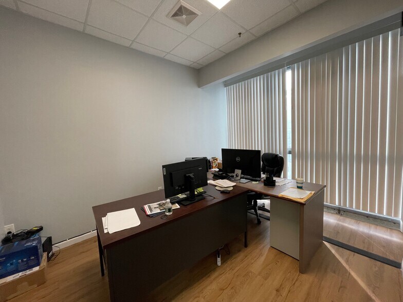 More Photos Of 36-18 Main St, Flushing Office For Sale