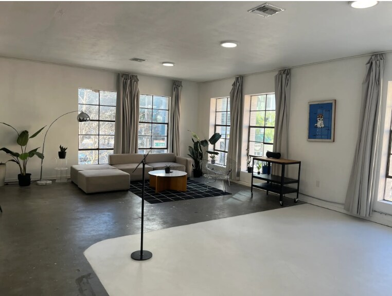 More Photos Of 715 N Franklin St, Tampa Health Club For Lease