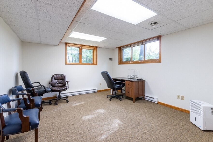 More Photos Of 226126 Hummingbird Rd, Wausau Medical For Sale