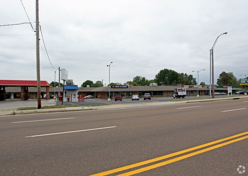 More Photos Of 4433-4469 Highway 61 S, Memphis Unknown For Lease