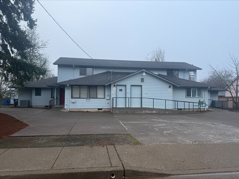 More Photos Of 3692 Hickory Ave, Eugene Healthcare For Sale