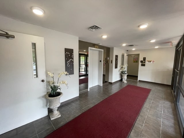 More Photos Of 8300 Old Courthouse Rd, Vienna Medical For Lease