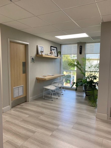 More Photos Of 104 Crandon Blvd, Key Biscayne Office Residential For Lease