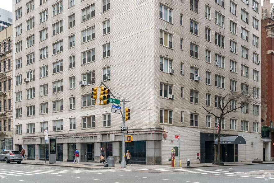 More Photos Of 545 3rd Ave, New York Apartments For Sale