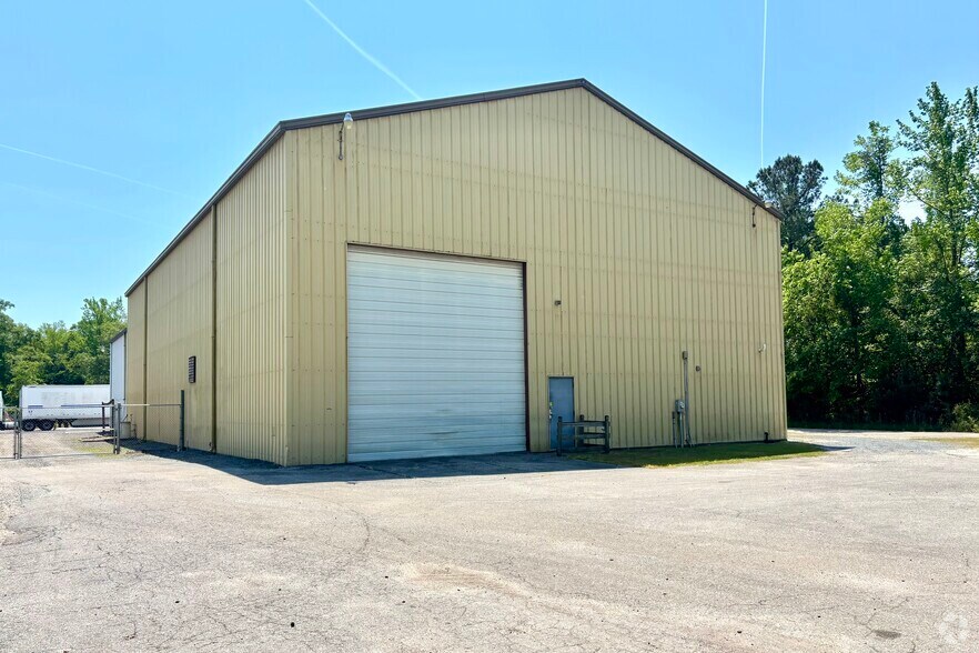 More Photos Of 4815 E Highway 53, Burgaw Warehouse For Sale