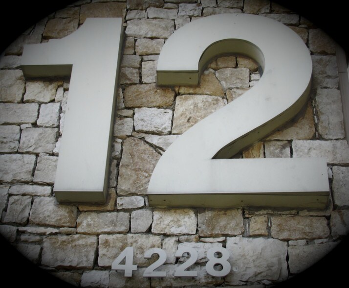 More Photos Of 4228 S Hocker Dr, Independence Office For Sale