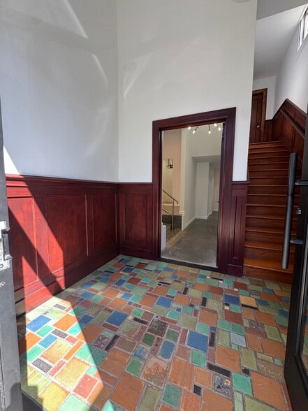 More Photos Of 135 S Park Ave, San Francisco Office For Lease