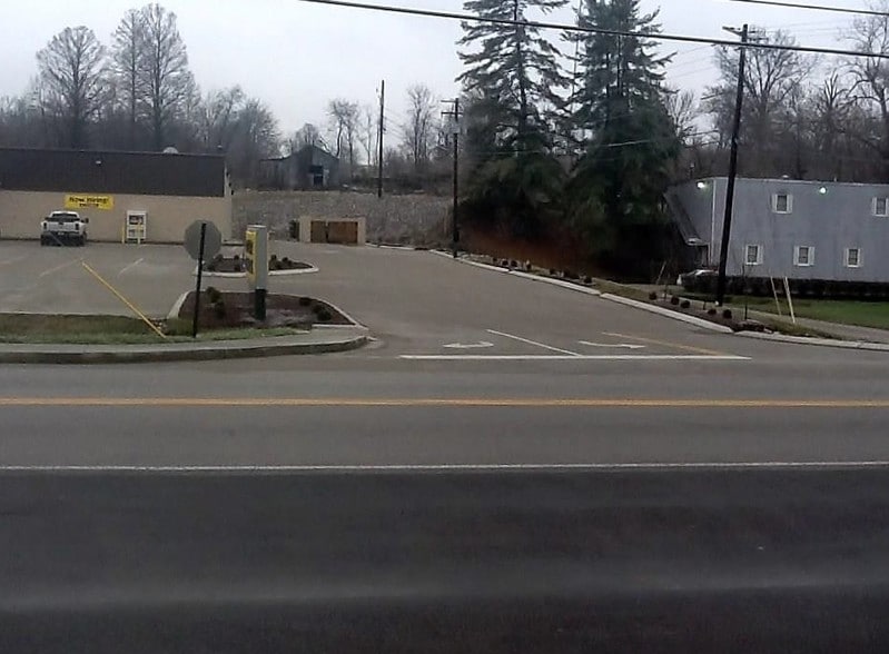 More Photos Of 3420 Main St, Stamping Ground Convenience Store For Sale