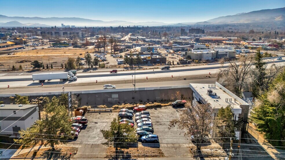 More Photos Of 904 W 7th St, Reno Office For Sale