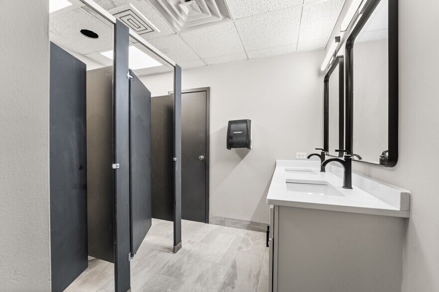 More Photos Of 3200 Concord Pike, Wilmington Office For Lease