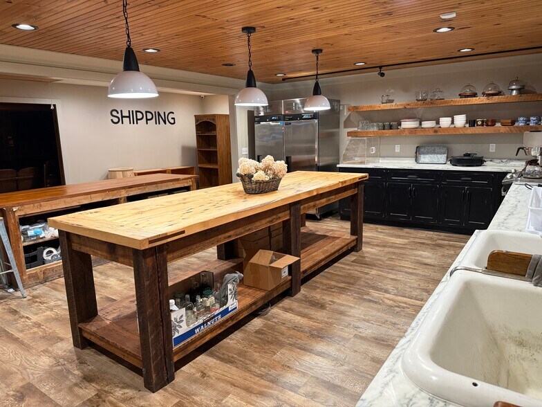 More Photos Of 4578 US Route 7, Pittsford Specialty For Sale