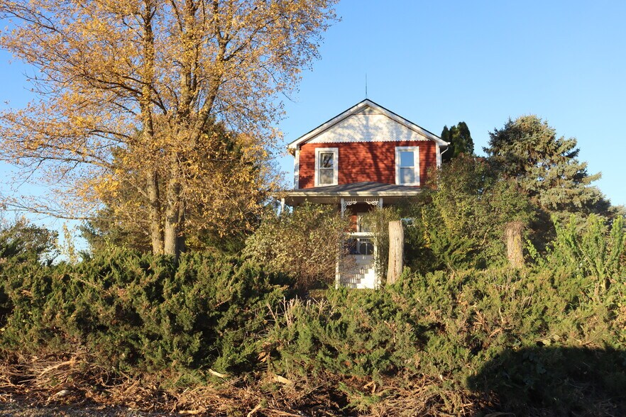 More Photos Of 10210 N 16750E Rd, Grant Park Specialty For Sale