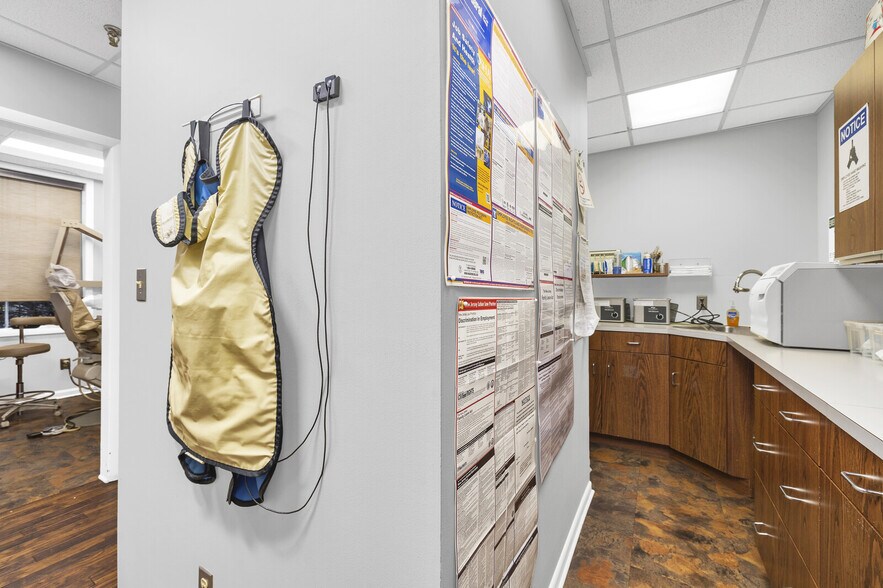 More Photos Of 122 Central Ave, Clark Storefront Retail Office For Sale