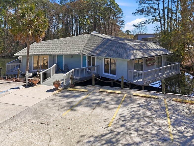 More Photos Of 3683 Crown Point Rd, Jacksonville Storefront Retail Office For Sale