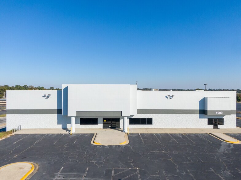 More Photos Of 2525 Pio Nono Ave, Macon-Bibb Warehouse For Lease