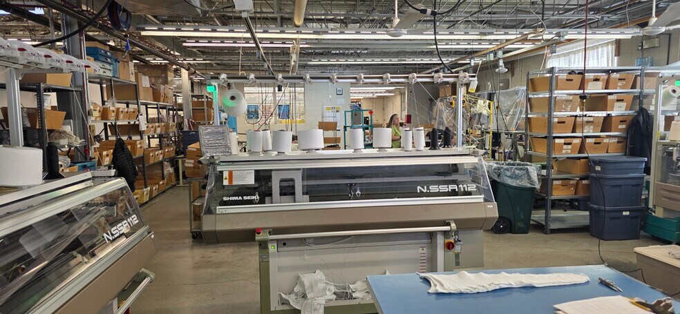 More Photos Of 39 E Davis St, Quinte West Industrial For Sale