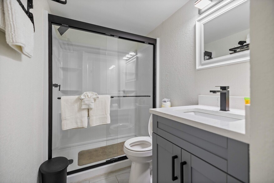 More Photos Of 14231 Gulf Blvd, Madeira Beach Apartments For Sale