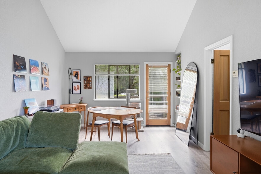 More Photos Of 2101 Johnson Ave, San Luis Obispo Multifamily For Sale