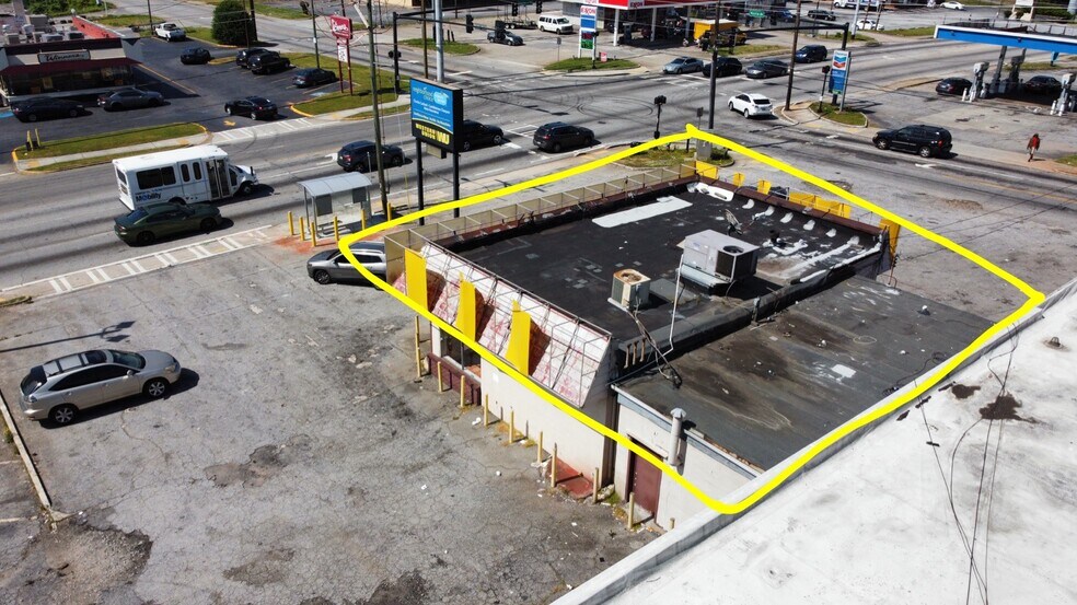 More Photos Of 4496 Glenwood Rd, Decatur Freestanding For Lease