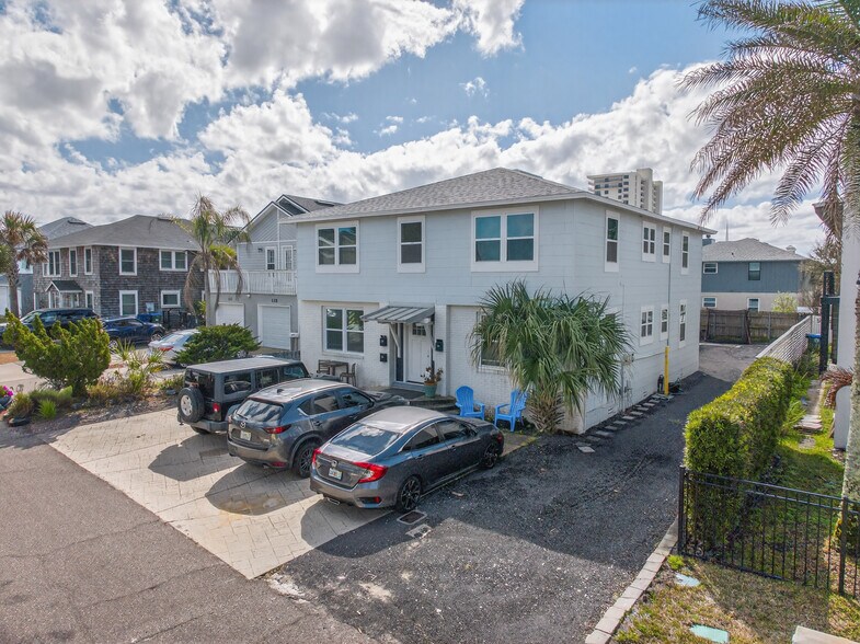 More Photos Of 123 Margaret St, Neptune Beach Multifamily For Sale