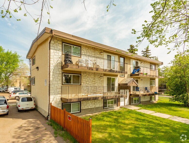 Primary Photo Of 10304 119 Ave, Edmonton Apartments For Sale