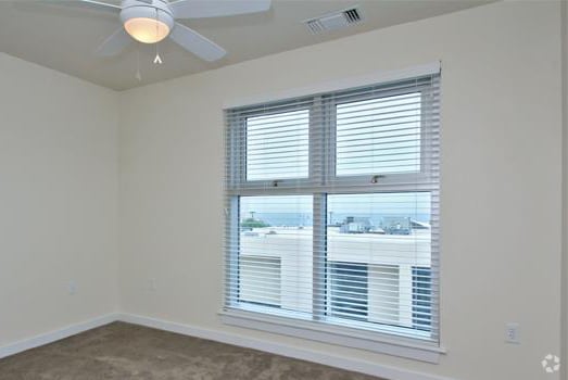 More Photos Of 332 Laskin Rd, Virginia Beach Apartments For Lease