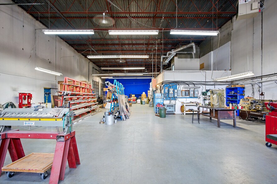 More Photos Of 1734 Broadway St, Port Coquitlam Industrial For Sale