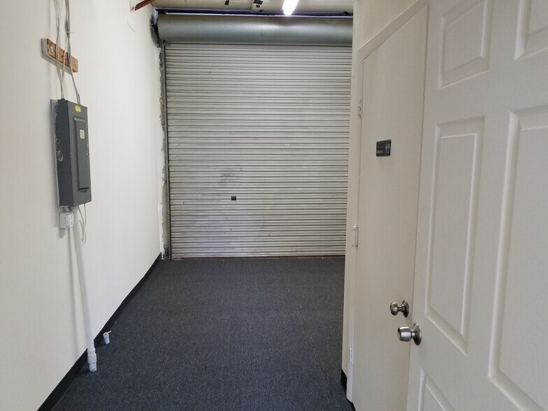 More Photos Of 9244 E Hampton Dr, Capitol Heights Unknown For Lease