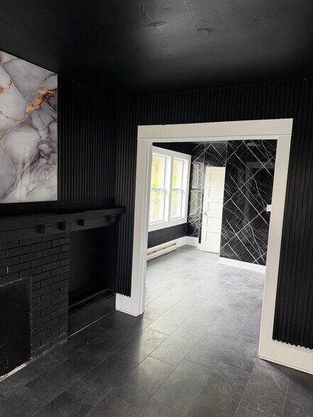 More Photos Of 80 Jefferson St, Monticello Office Residential For Sale