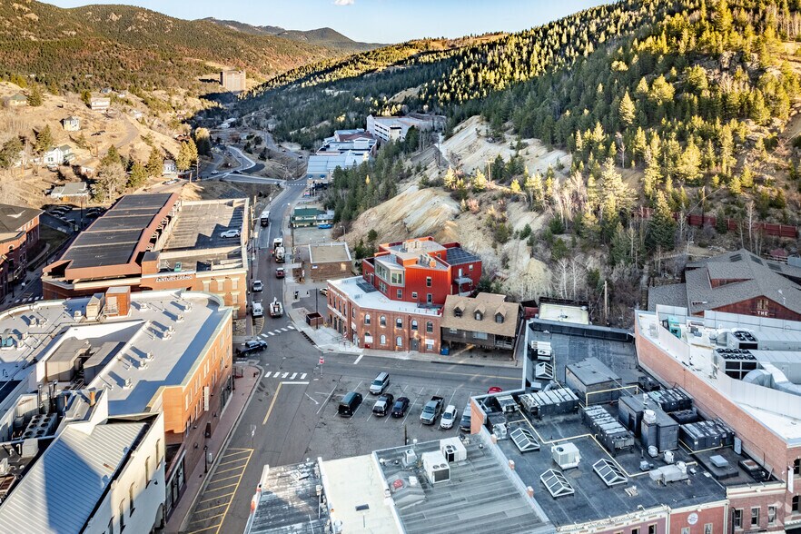 More Photos Of 101 Gregory St, Central City Apartments For Sale