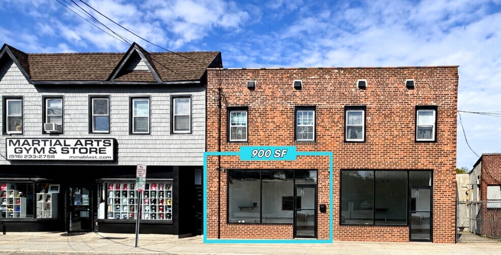 Primary Photo Of 141 New Hyde Park Rd, Franklin Square Storefront Retail Residential For Lease