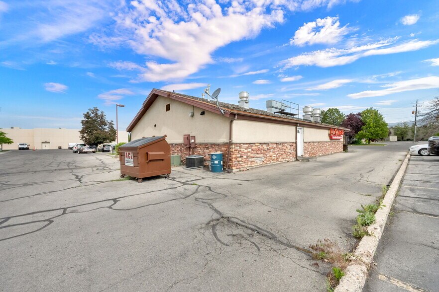 More Photos Of 340 E 1200 S, Orem Restaurant For Sale
