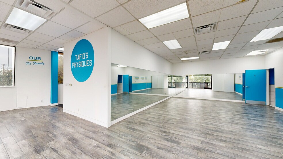 Primary Photo Of 8205 Santa Monica Blvd, West Hollywood General Retail For Lease