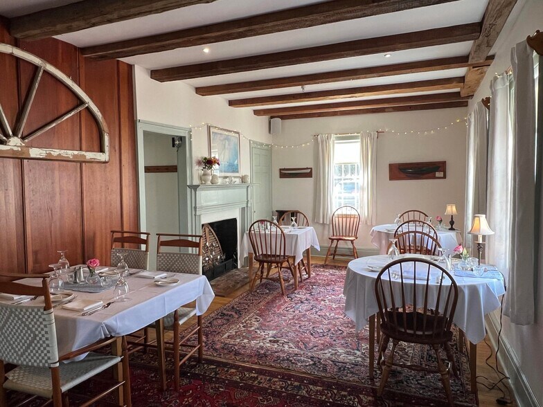 More Photos Of 33 Tenney Hl, Blue Hill Restaurant For Sale