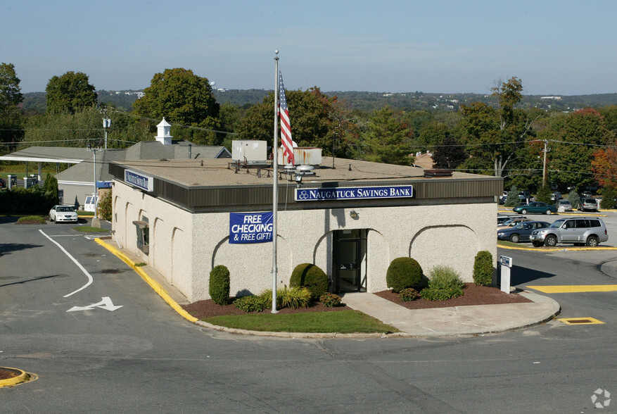 Primary Photo Of 565-639 Straits Tpke, Watertown Unknown For Lease