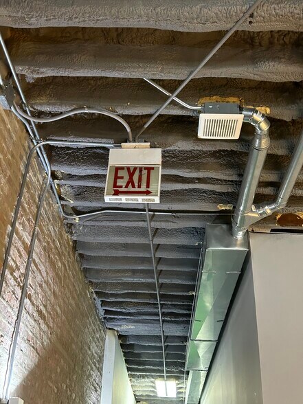 More Photos Of 10903 S Michigan Ave, Chicago Apartments For Lease